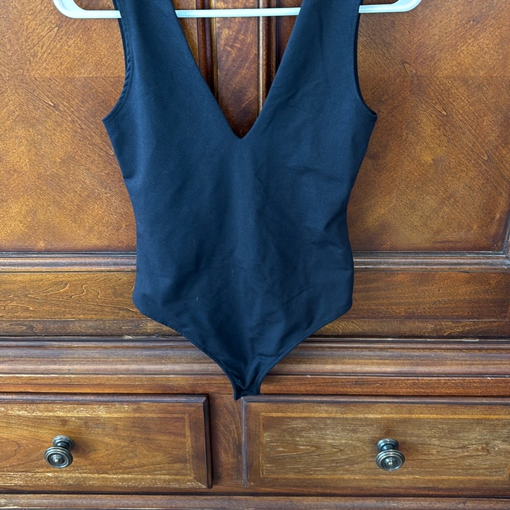 Free People- 4 for $20 Bodysuits (4) sold together or sold individually $5 each - Picture 5 of 8
